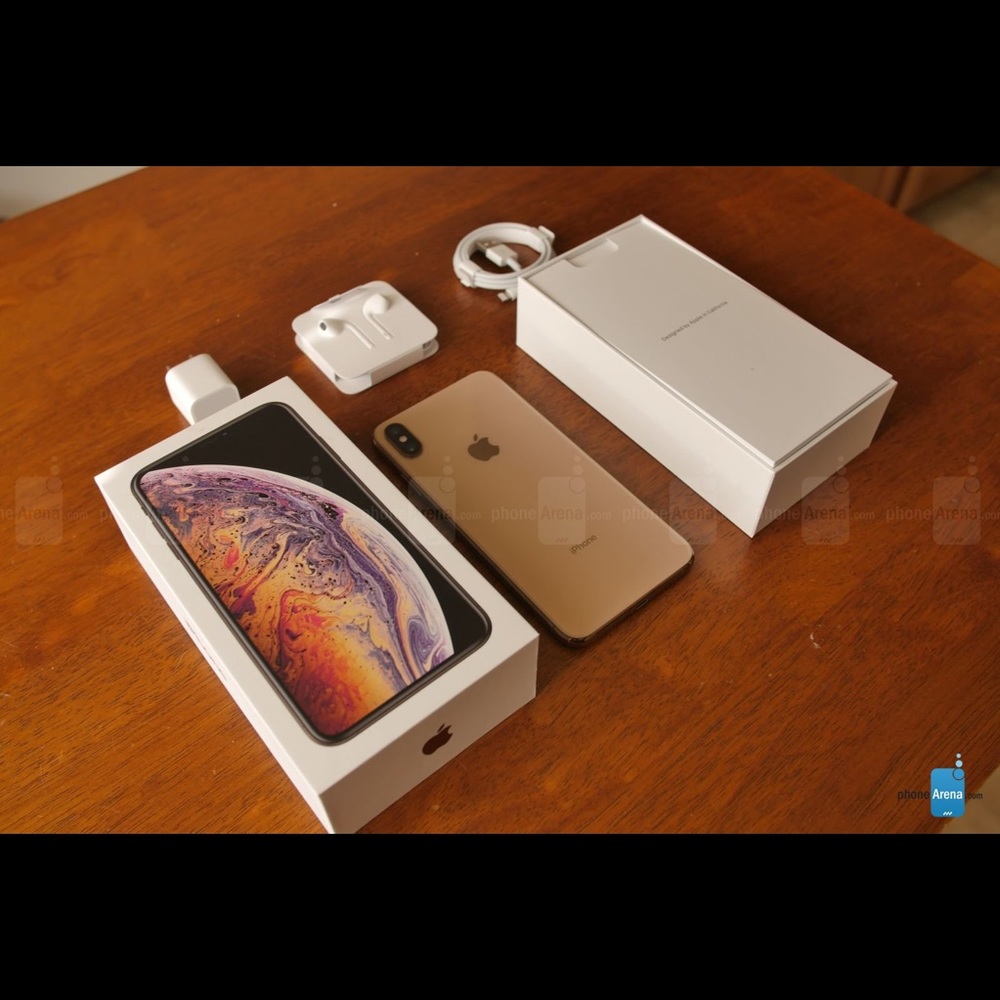 iPhone 10 X Max 256GB new open box - AT&T -